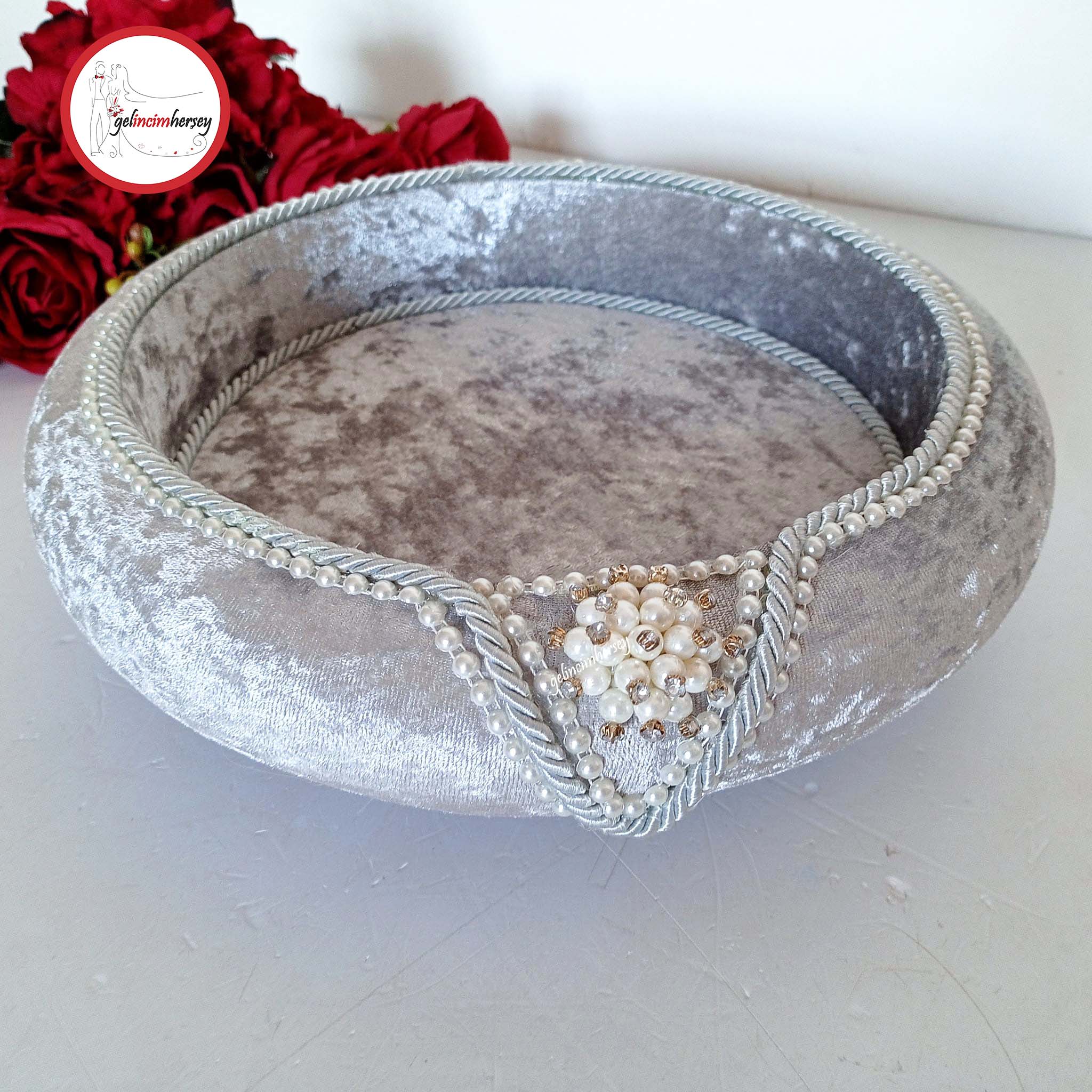 gelincimherşeygriyuvarlakhavluluk1