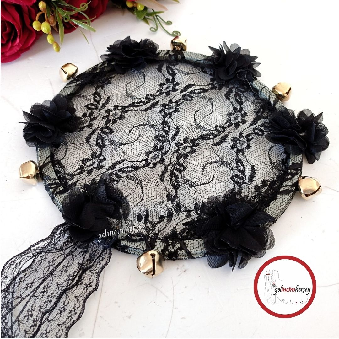 gelincimherşeysiyahçiçeklidanteltef1