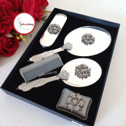 Gelincimherşey Söz Nişan Bohça için Hediyelik Çeyizlik Broşlu 5 Parça Ayna Tarak Seti