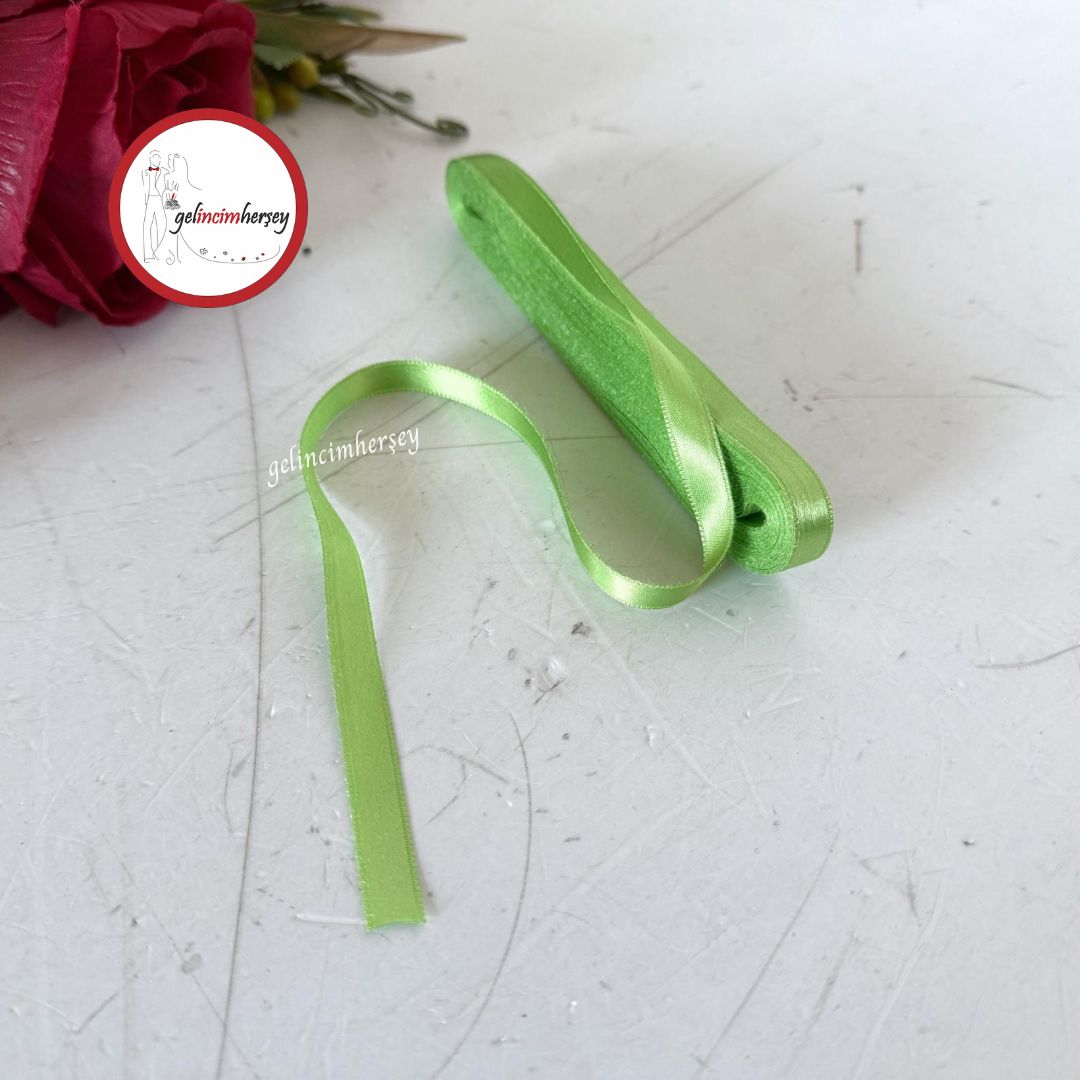 Gelincimherşey1cmSatenKurdeleFıstıkYeşili