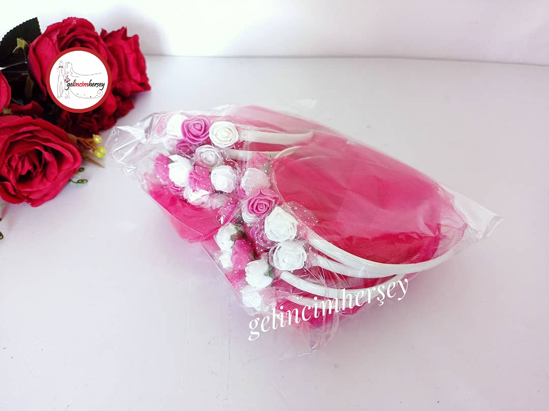 GelincimherşeyÇiçekliNedimeTacıFuşya