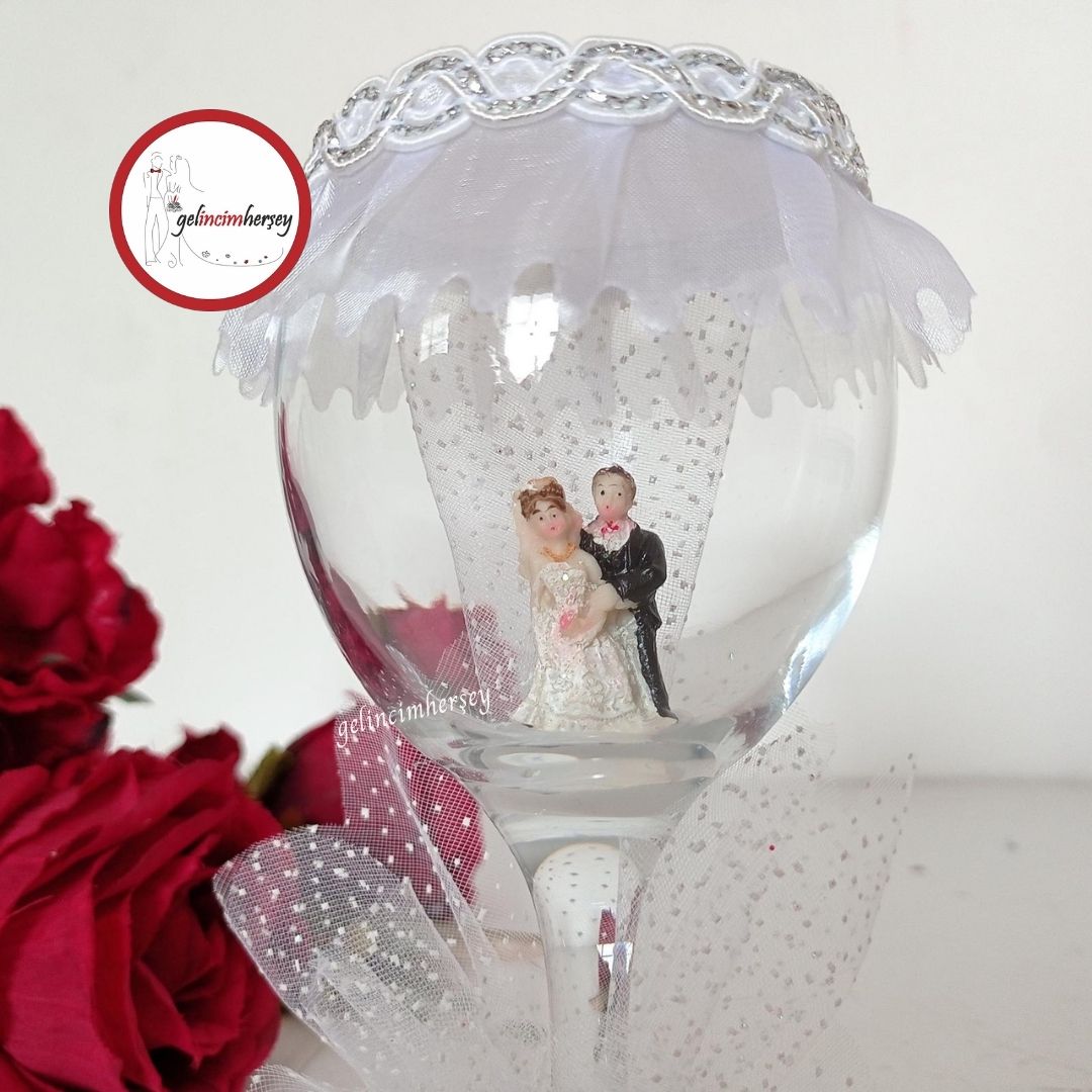 GelincimherşeyGelinDamatBibloSüslemeliCamKadehİğnelik2