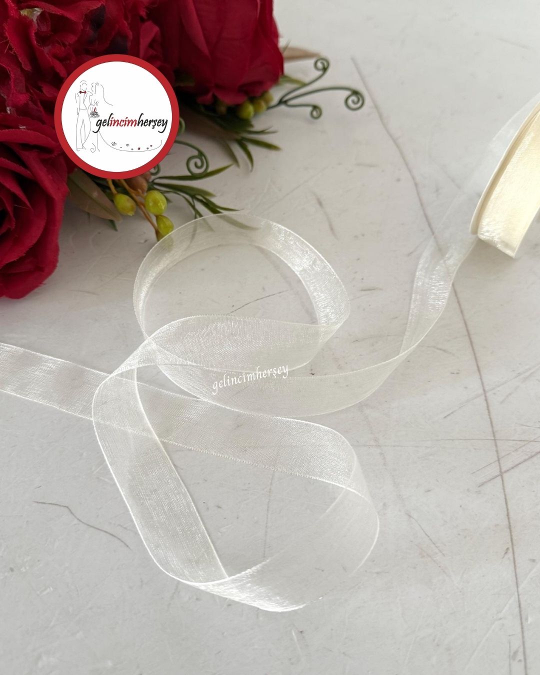 GelincimherşeyOrganzeKurdele2cmKrem2