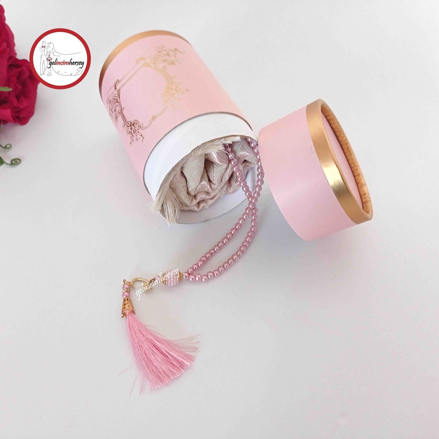 GelincimherşeySilindirKutuluSeccadeTesbihPudra