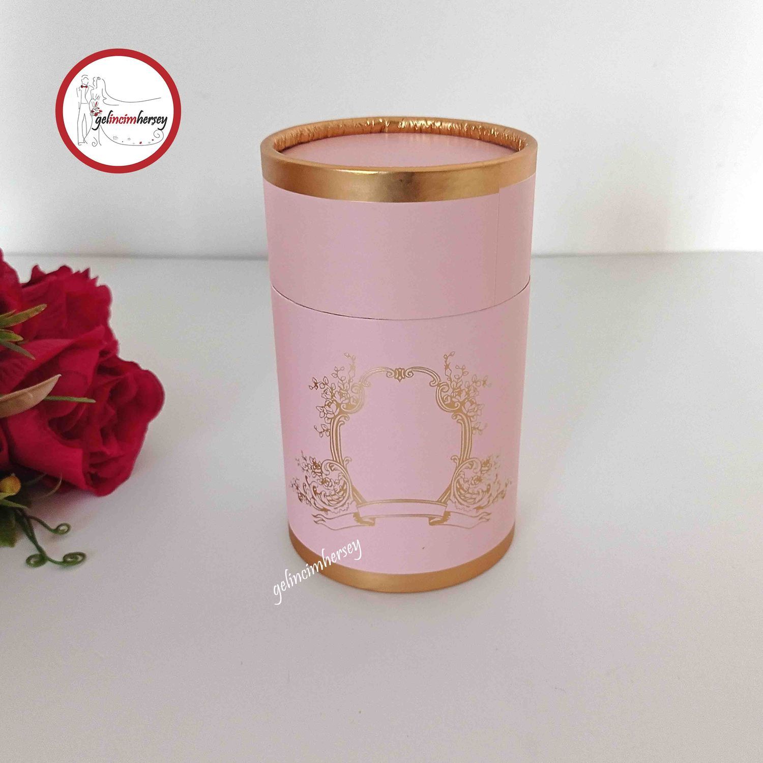 GelincimherşeySilindirKutuluSeccadeTesbihPudra1