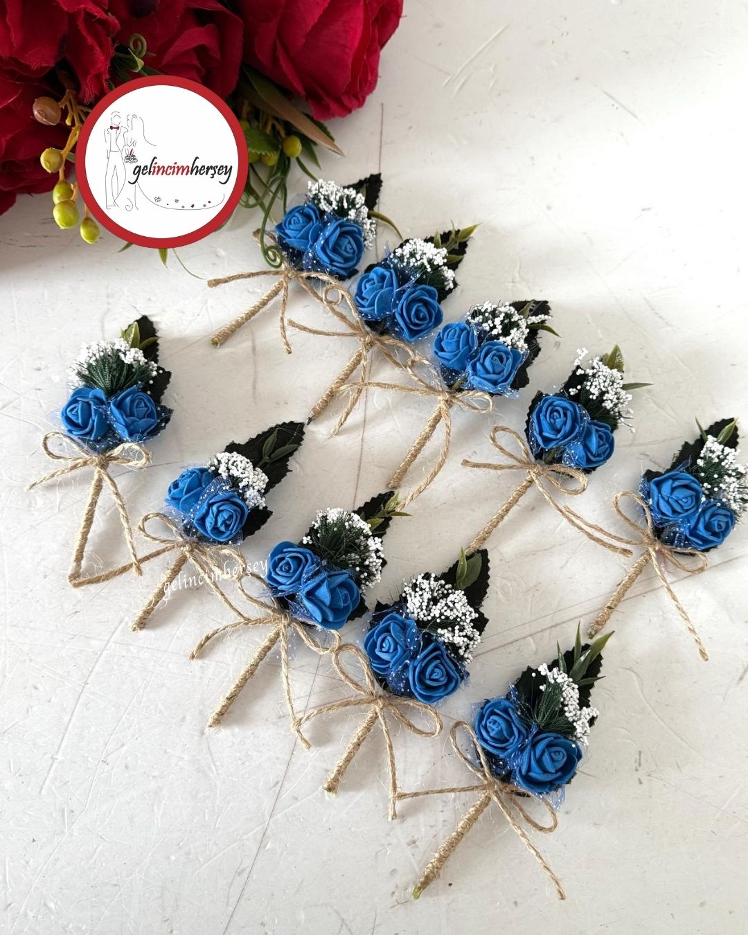 Gelincimherşey10'luLateksÇiçekliYakaÇiçeğiSaksMavi1 Gelincimherşey 10'lu Lateks Çiçekli Yaka Çiçeği Saks Mavi