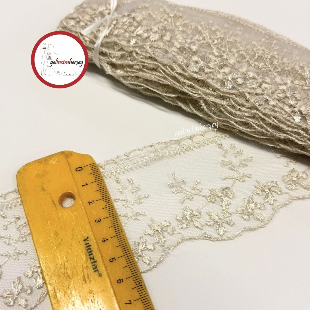 GelincimherşeyMinikÇiçekliDantelTülGüpürBej