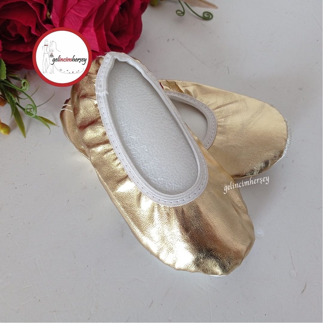 GelincimherşeyÖzelGösteriDansBabetiPisiPisiAltın1