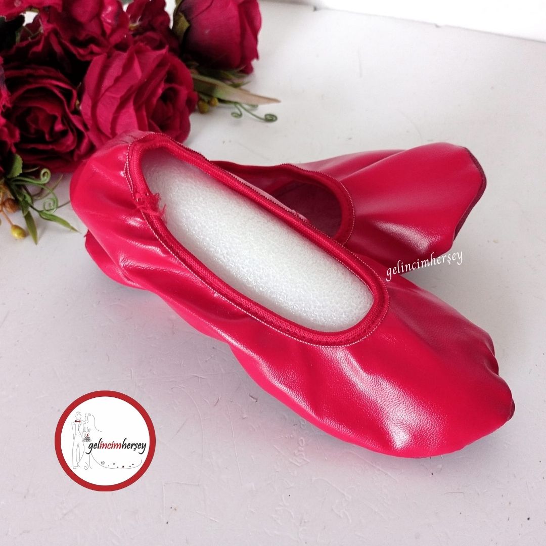 GelincimherşeyÖzelGösteriYetişkinDansBabetiPisiPisiKırmızı2