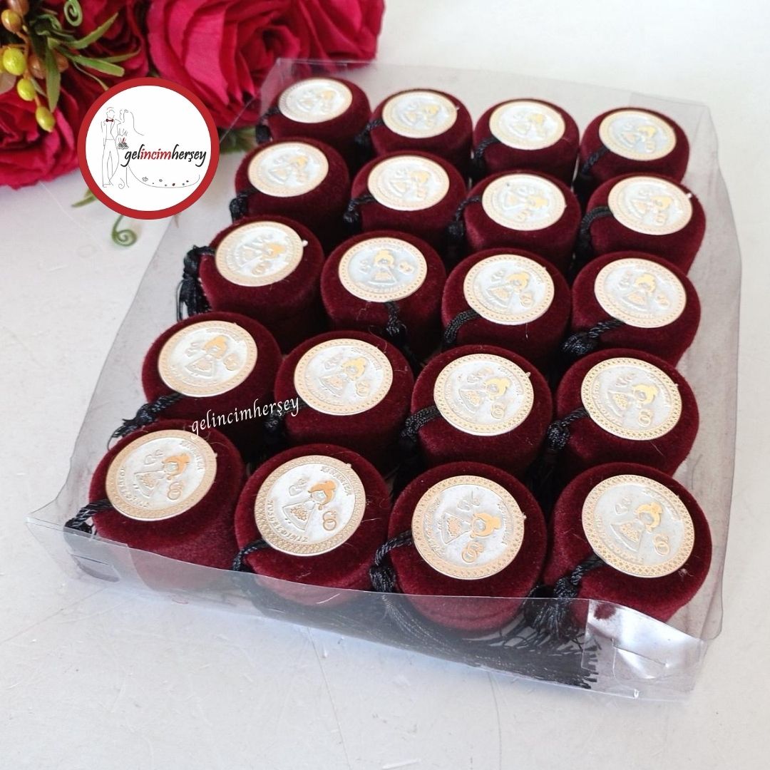 Gelincimherşey20liPüsküllüYuvarlakKutuHediyelikKınaSiyahPüskül2