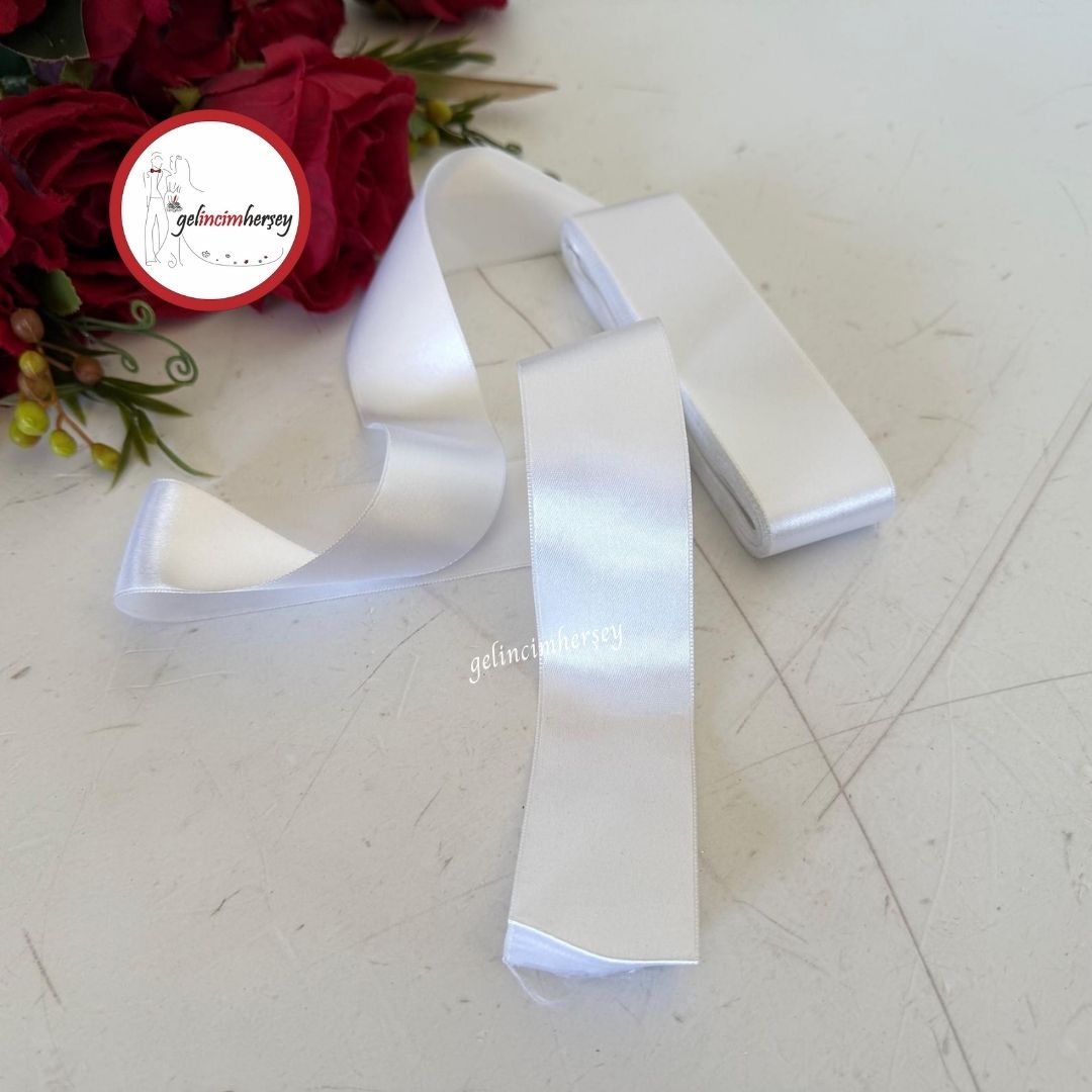 Gelincimherşey4cmSatenKurdeleBeyaz