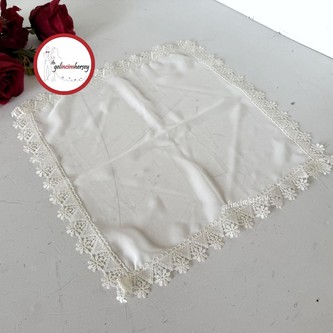 GelincimherşeyPapatyaGüpürlüŞifonSözMendili