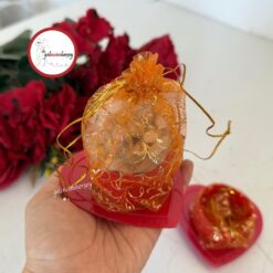 Gelincimherşey 24’lü Kalpli Tabakta Yaldızlı Keseli Hediyelik Çerezlik