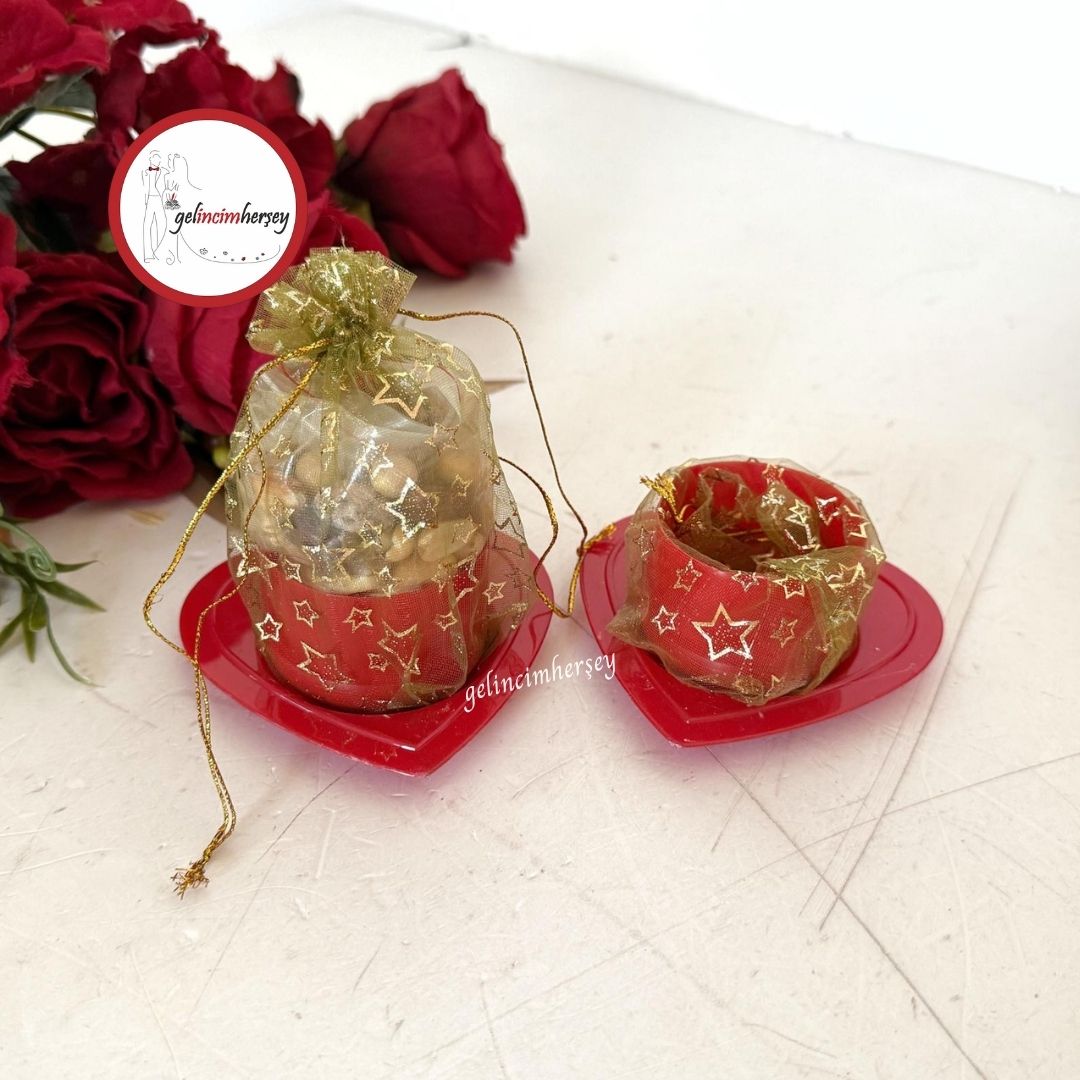 Gelincimherşey24’lüKalpliTabaktaYaldızlıKeseliHediyelikÇerezlikKırmızıYeşil