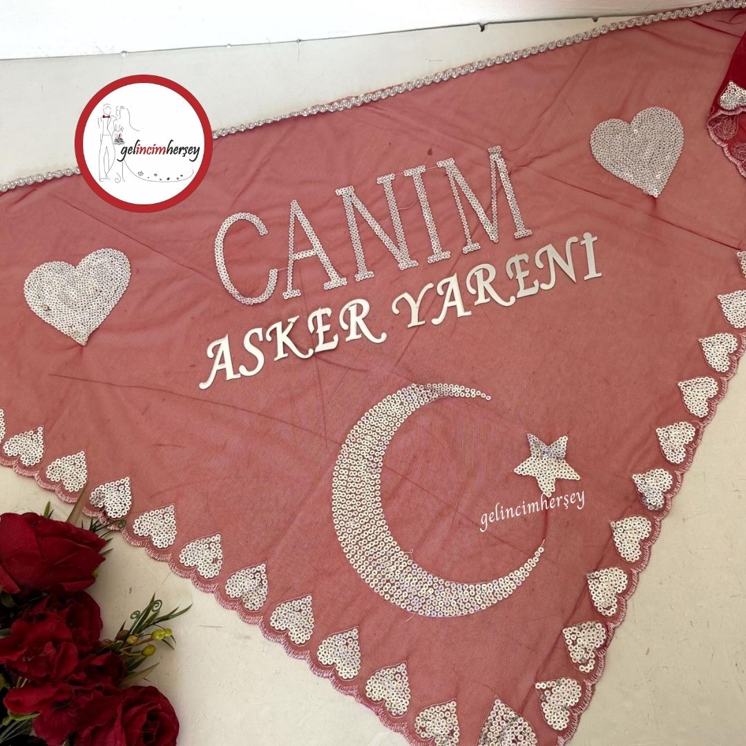 GelincimherşeyKırmızıYazılıÜçgenAskerYareniŞalCanım1