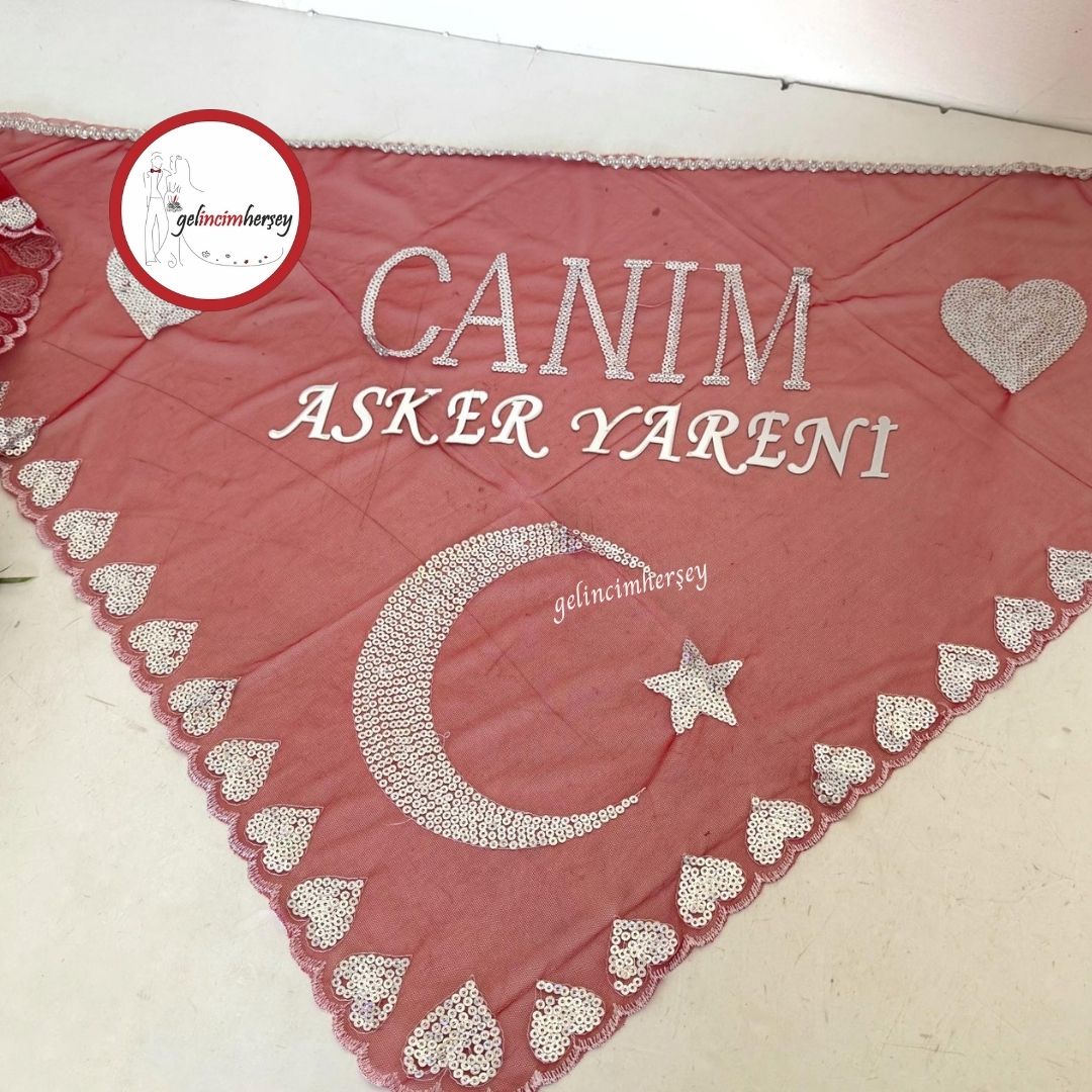 GelincimherşeyKırmızıYazılıÜçgenAskerYareniŞalCanım2