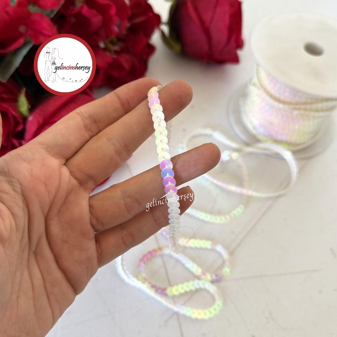 GelincimherşeyDikilebilirPayetliŞeritPulluParlakDekoratifŞerit5mtSedefliBeyaz1