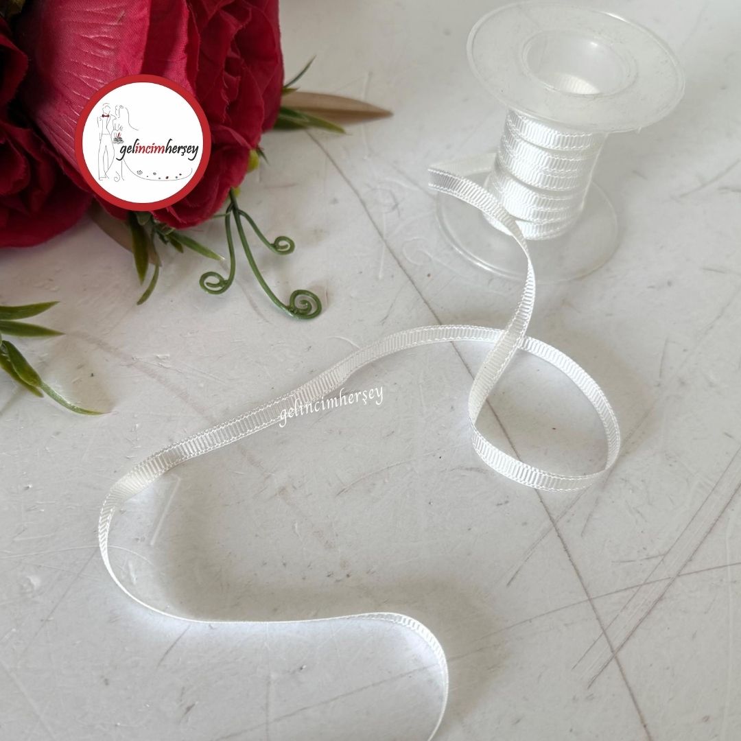 GelincimherşeySatenGrogrenİnceKurdele6mm5mtKrem1