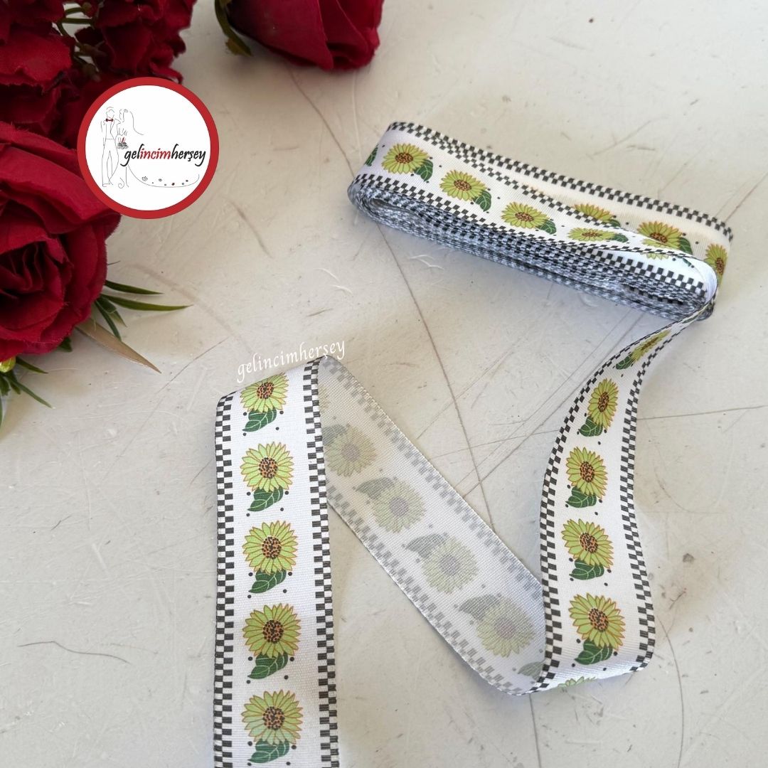 GelincimherşeyGüneBakanÇiçekliDesenliPolyesterKurdele4cm9mt2
