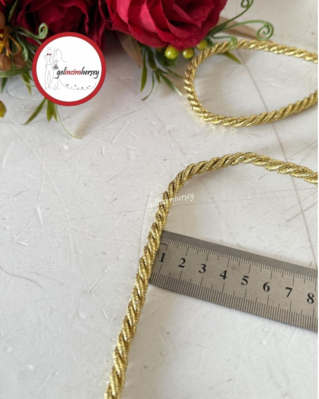 GelincimherşeyHalatKordonİpAltın