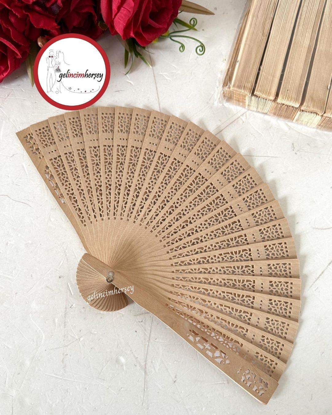 Gelincimherşey12'liAhşapYelpazeHediyelik2