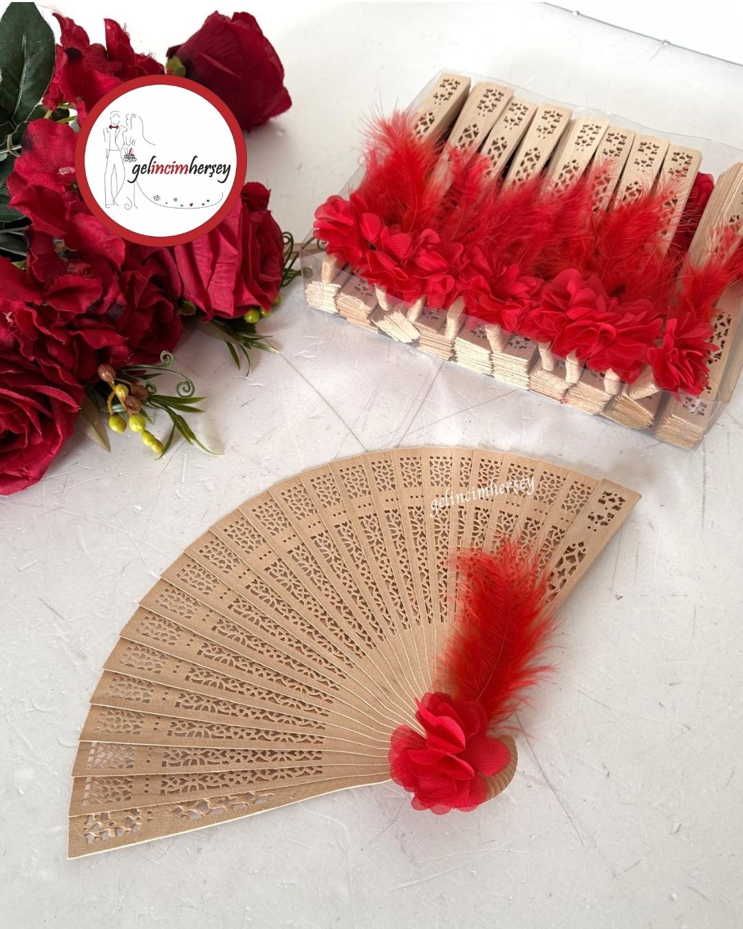 Gelincimherşey20'liÇiçekliTüylüAhşapYelpazeHediyelikKırmızı2