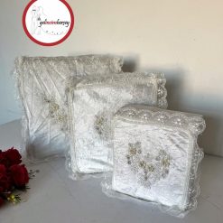 Gelincimherşey 3'lü Nişan Çeyiz Bohçası İçin Dantelli Kadife Hurç - EKRU