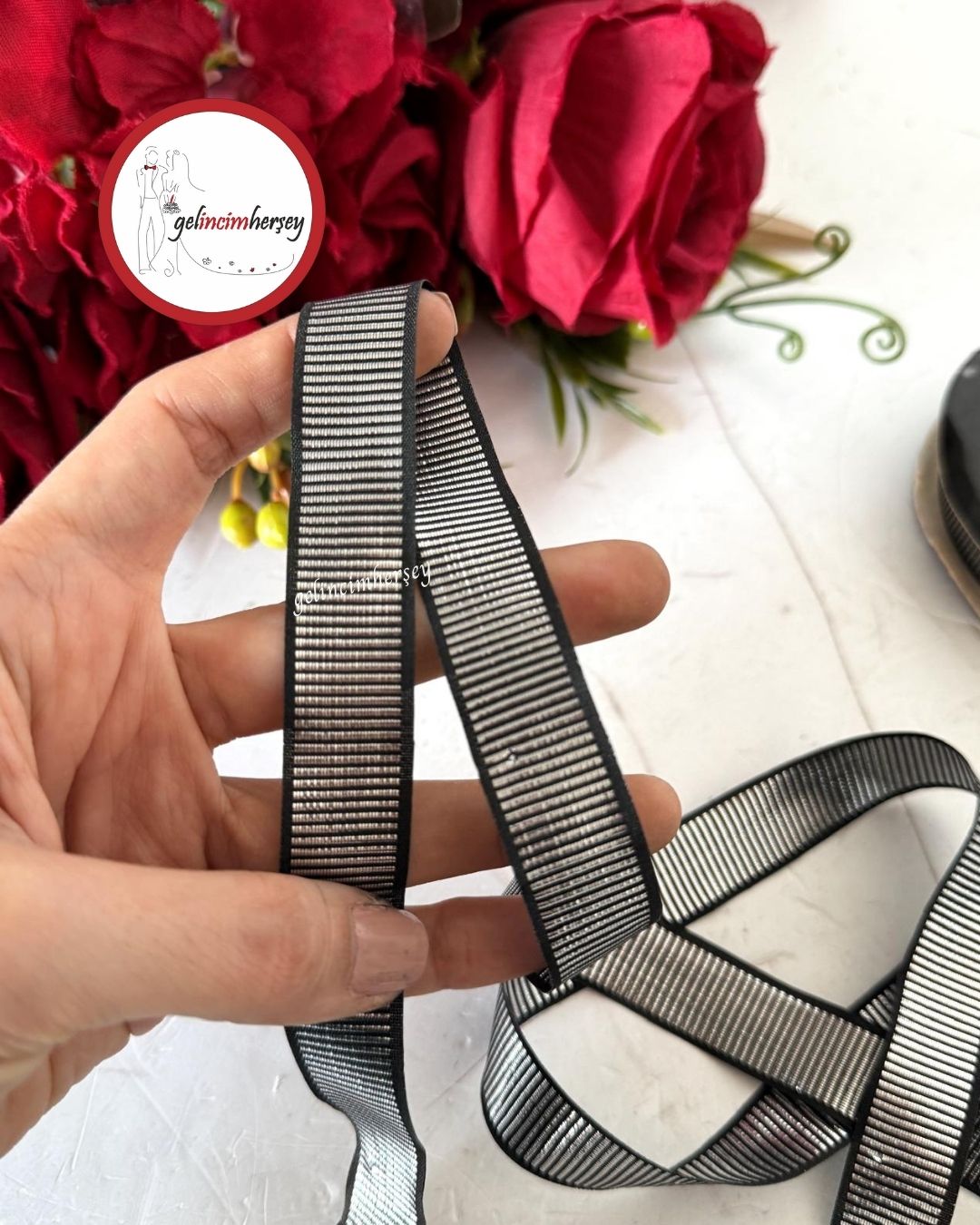 Gelincimherşey Grogren Gümüş Siyah Bordür 5 mt