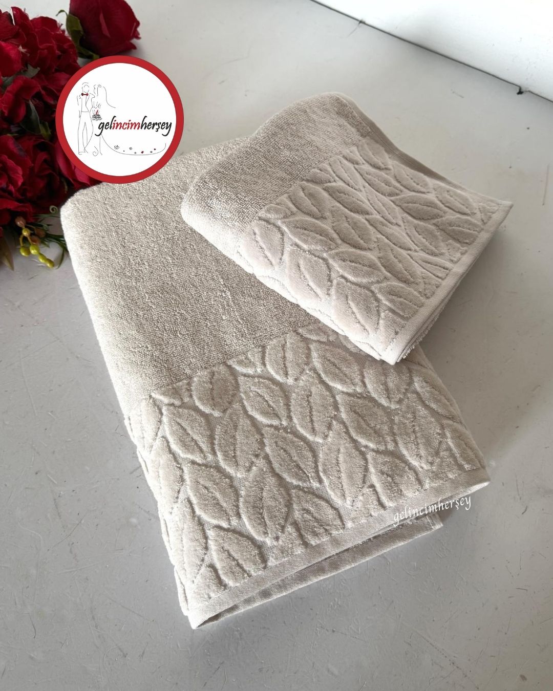 GelincimherşeyKısmiKadifeDesenli2'liBanyoHavluSetiBej