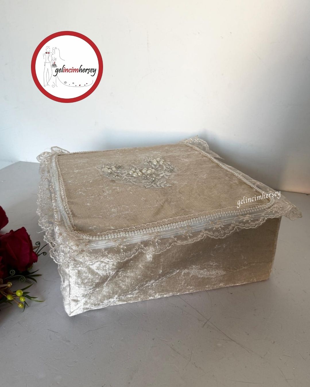 GelincimherşeyNişanÇeyizBohçasıİçinDantelliKadifeHurçOrtaBoyBej3
