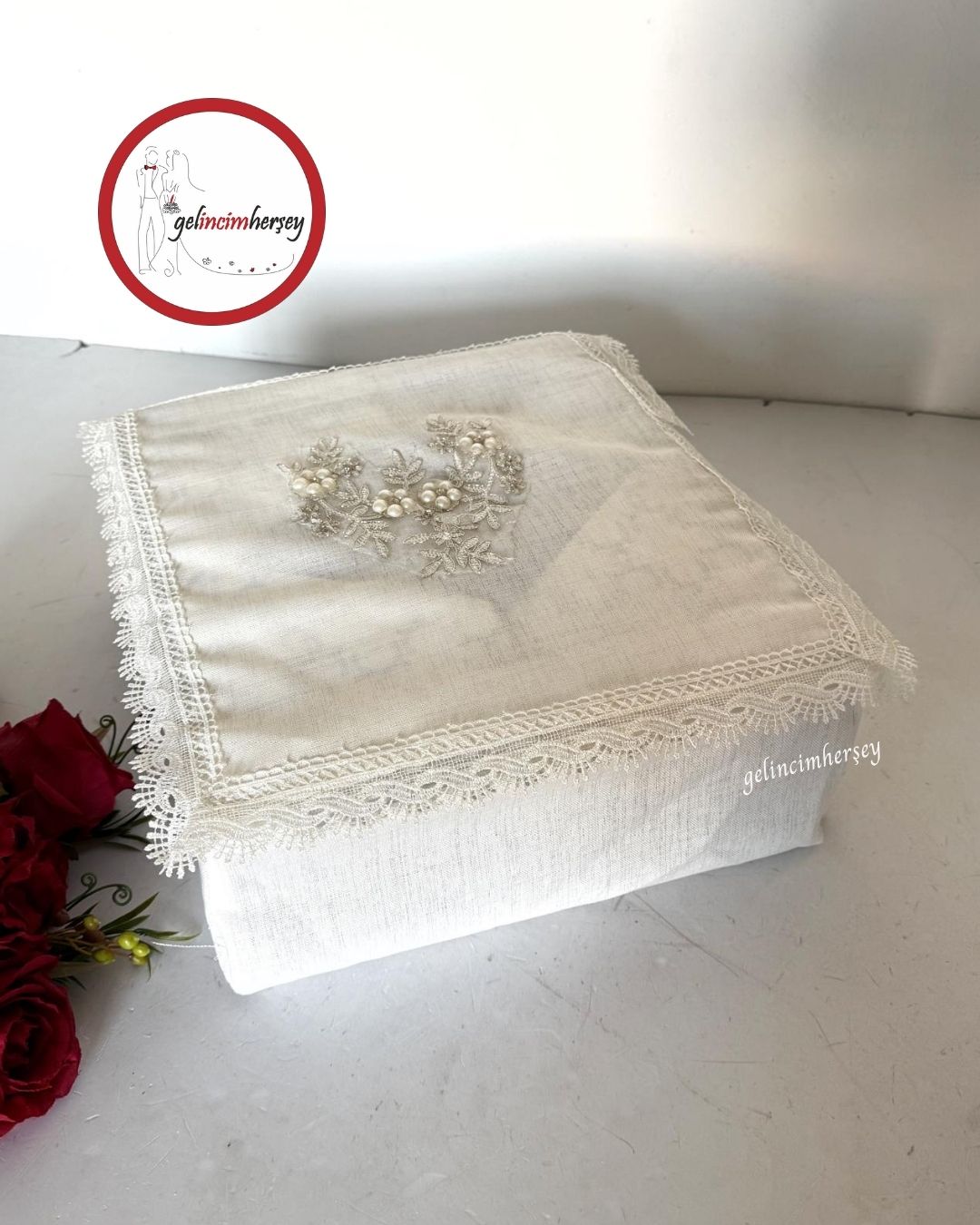 GelincimherşeyNişanÇeyizBohçasıİçinDantelliKetenHurçOrtaBoy