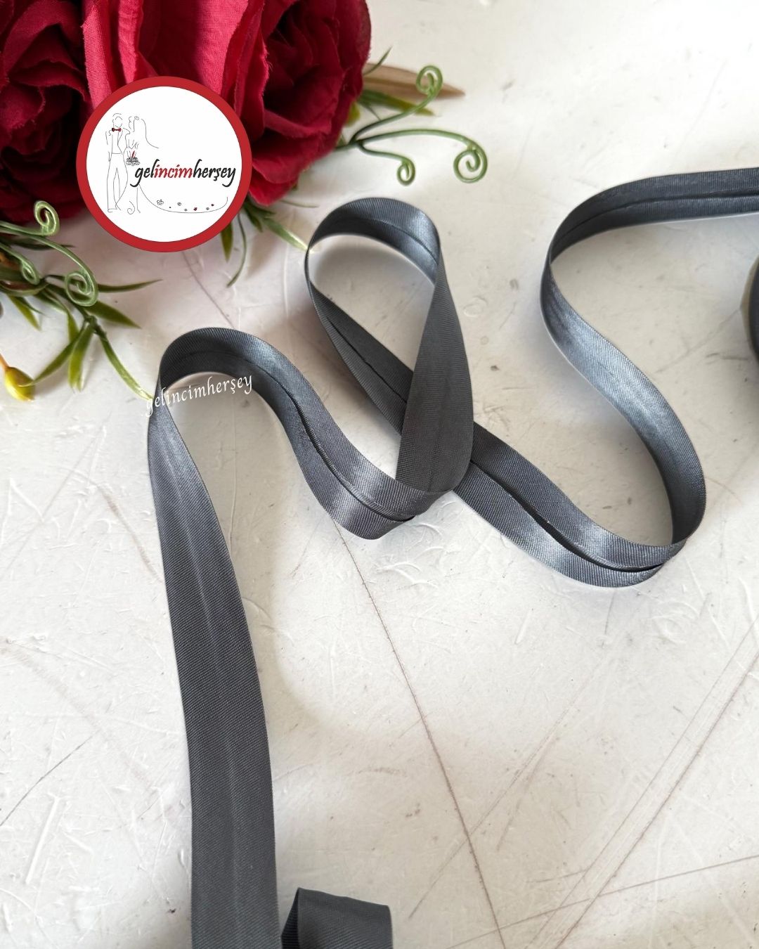 GelincimherşeySatenBiye1mtAntrasitGri