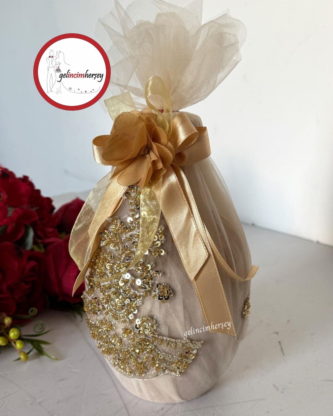 GelincimherşeyVipDantelliKınaTestisiAltın2