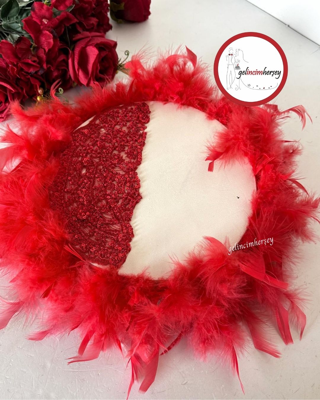 Gelincimherşey VIP Dantelli Tüylü Gelin Tefi