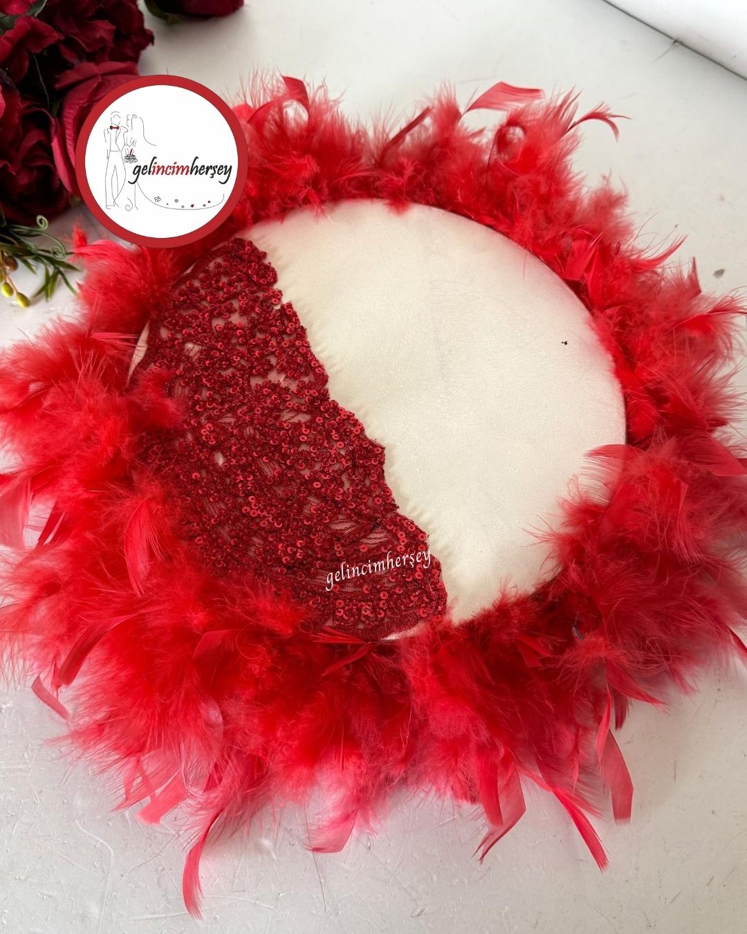 GelincimherşeyVipDantelliTüylüGelinTefiKırmızı1