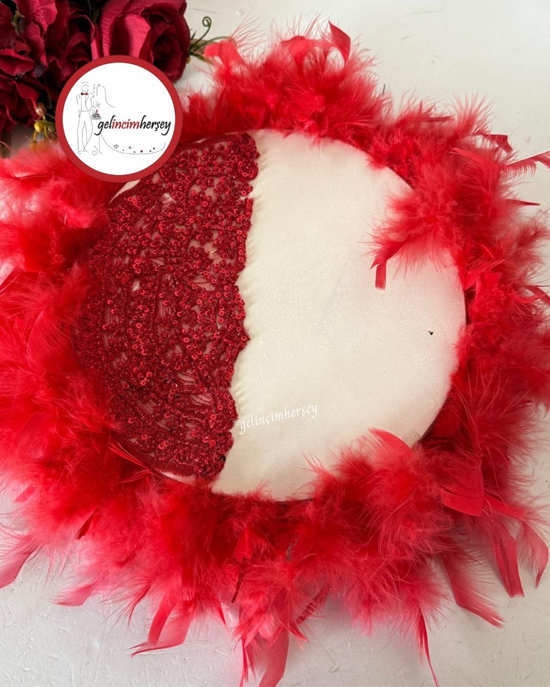 GelincimherşeyVipDantelliTüylüGelinTefiKırmızı2