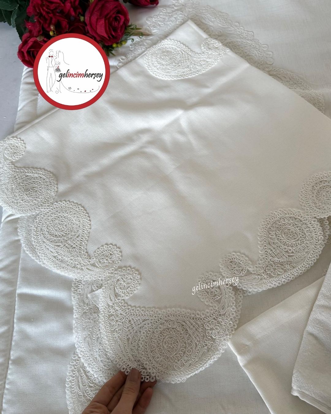 Gelincimherşey4ParçaFransızGüpürlüEkruKetenSeccadeSeti2