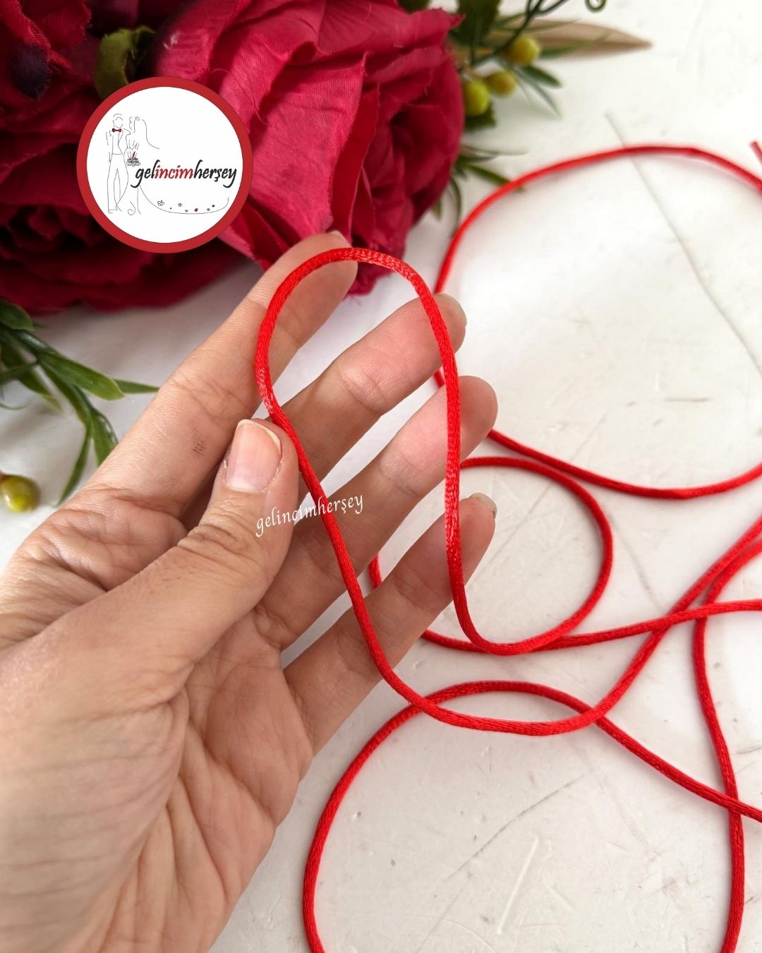 GelincimherşeyFloşİp2mm5mtKırmızı