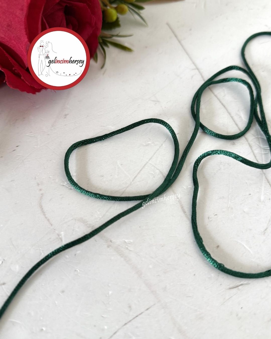 GelincimherşeyFloşİp2mm5mtZümrütYeşil1