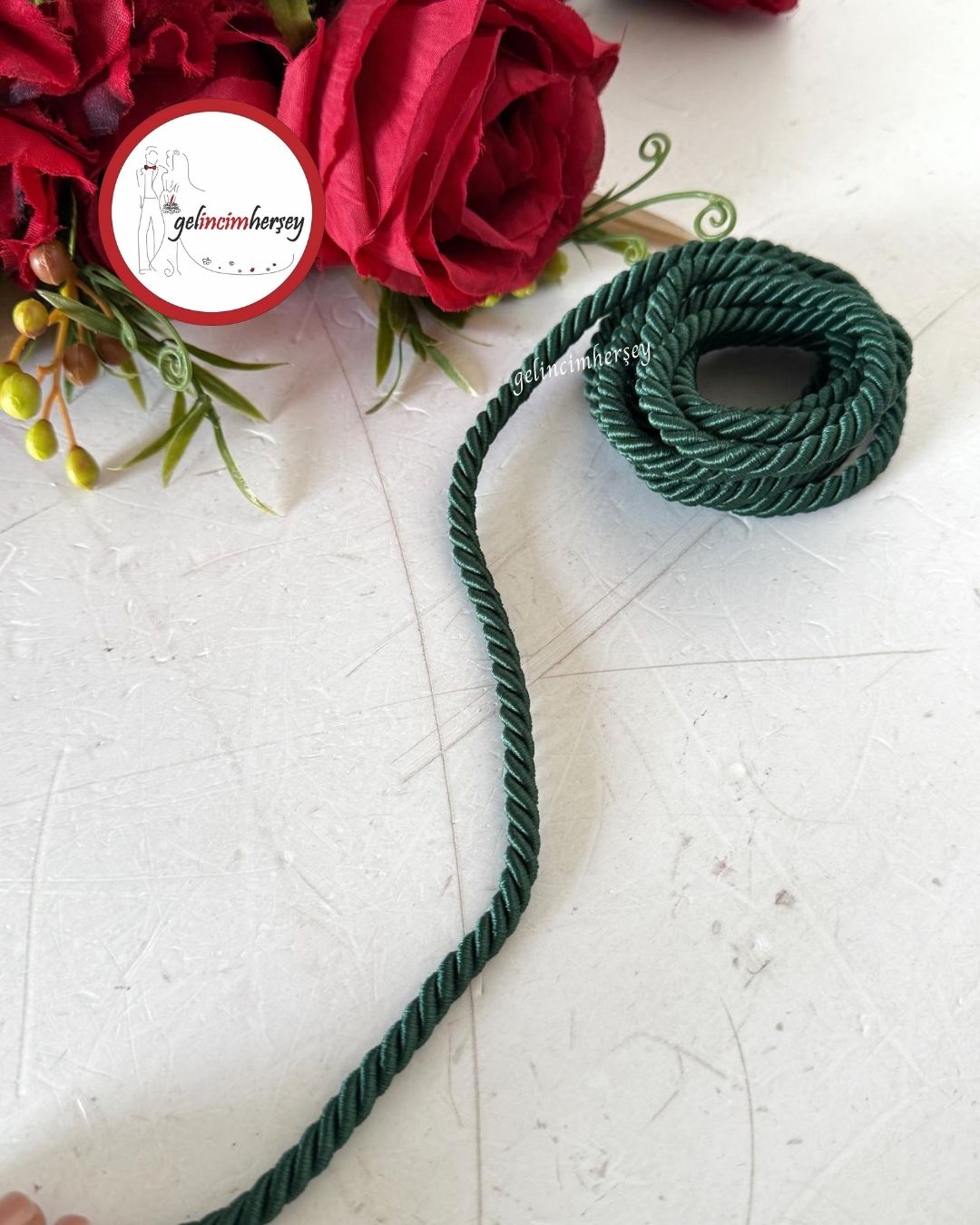 GelincimherşeyHalatKordonİpKoyuYeşil