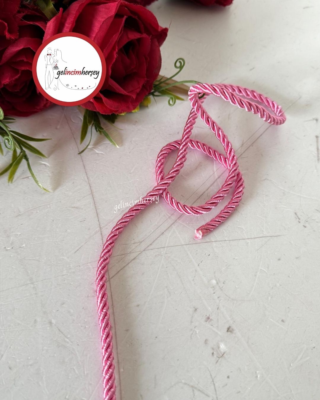 GelincimherşeyHalatKordonİpPembe