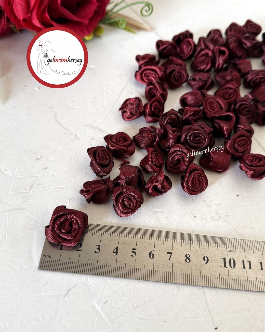 GelincimherşeyKurdeleGül25Adet2cmBordo2