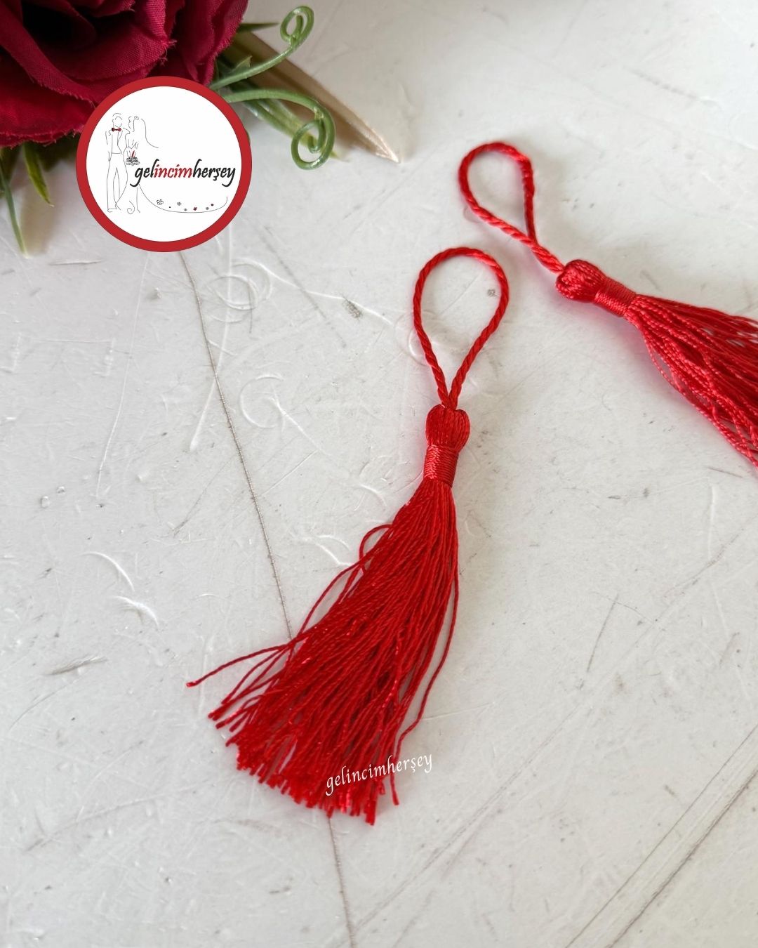 GelincimherşeyPüskül7cmKırmızı1
