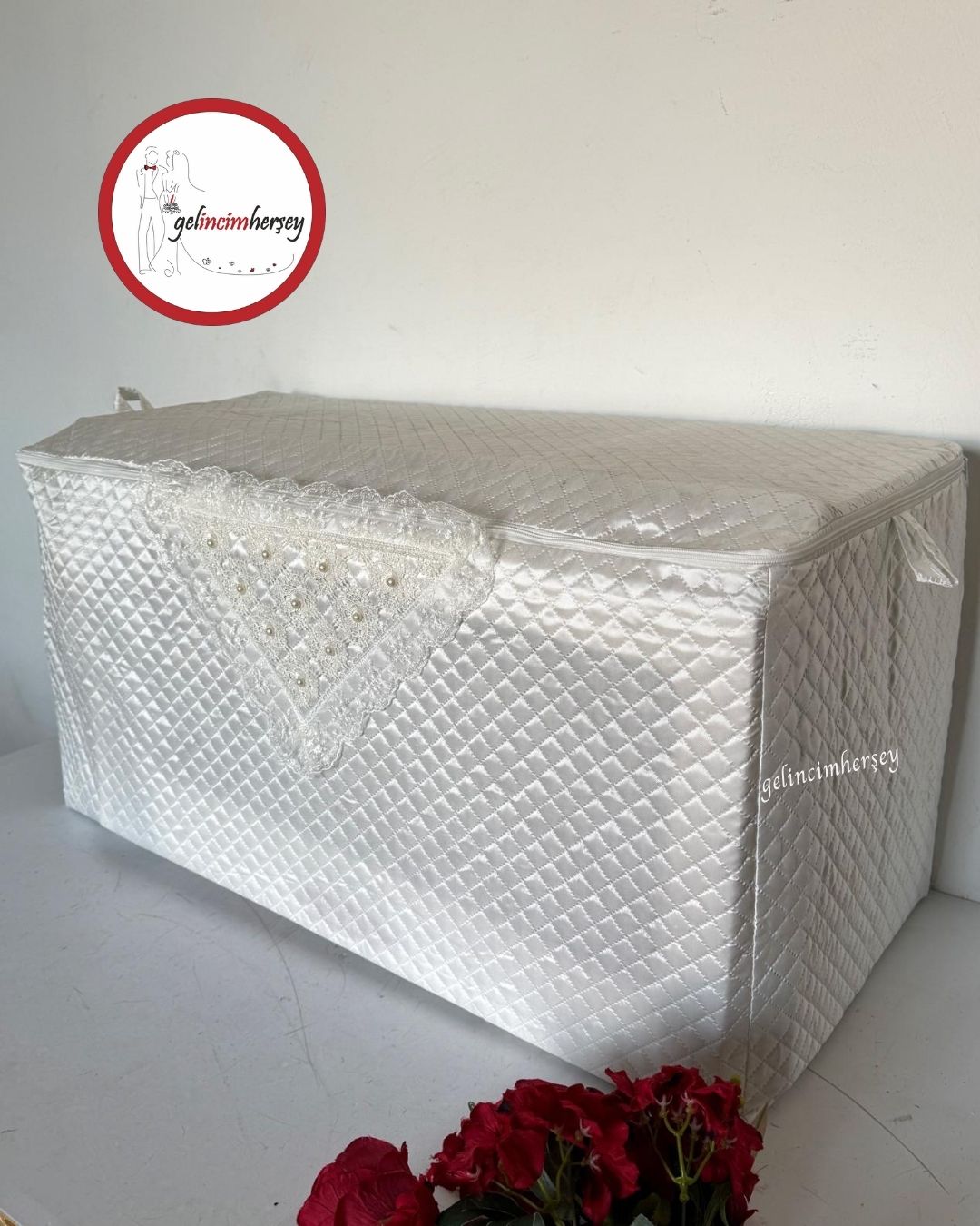 GelincimherşeySatenKapitoneKumaşDantelliHurçBüyükBoy1