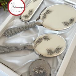 Gelincimherşey Söz Nişan Bohça için Hediyelik Çeyizlik Broşlu 4 Parça Ayna Tarak Seti