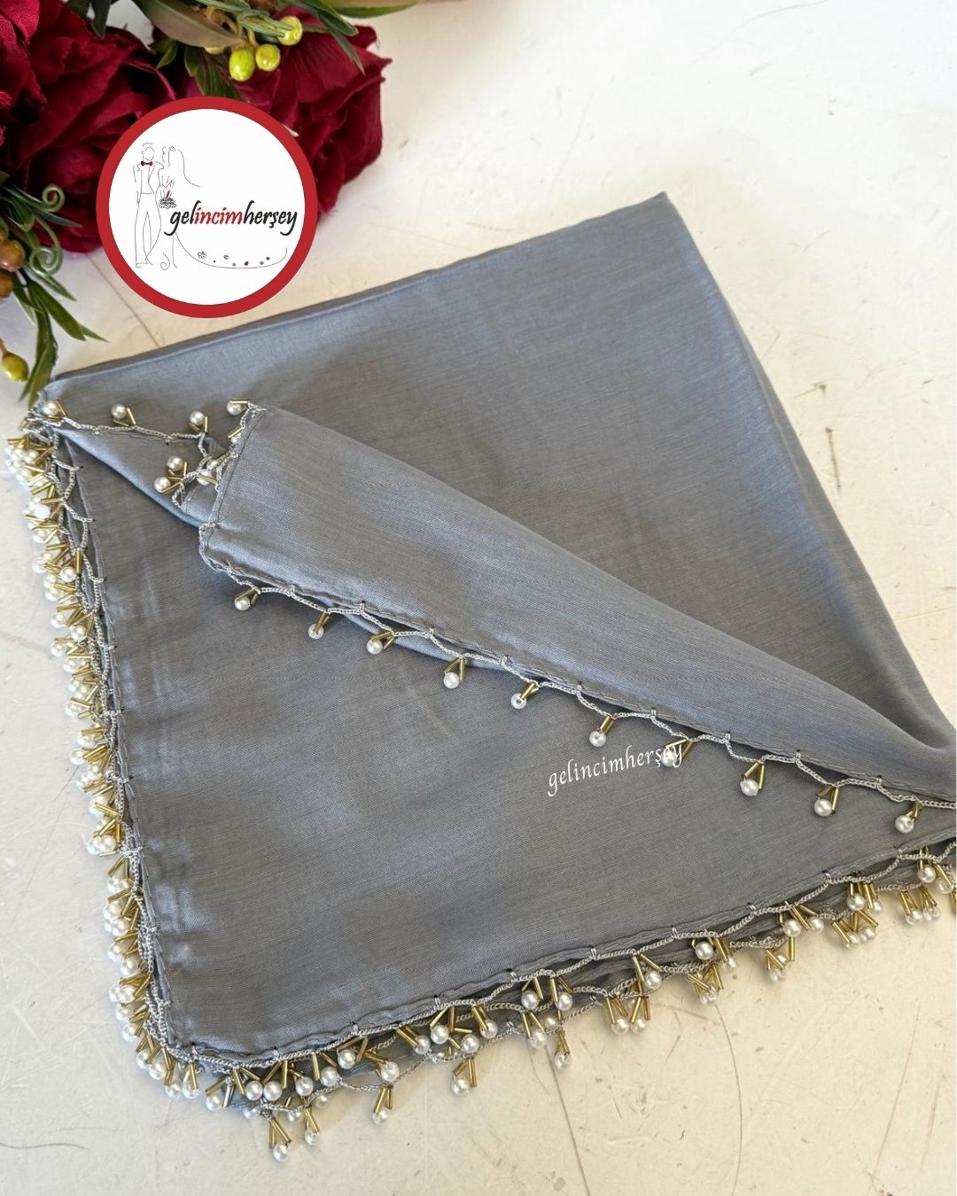 GelincimherşeyBoncukİşlemeliTülbentGri