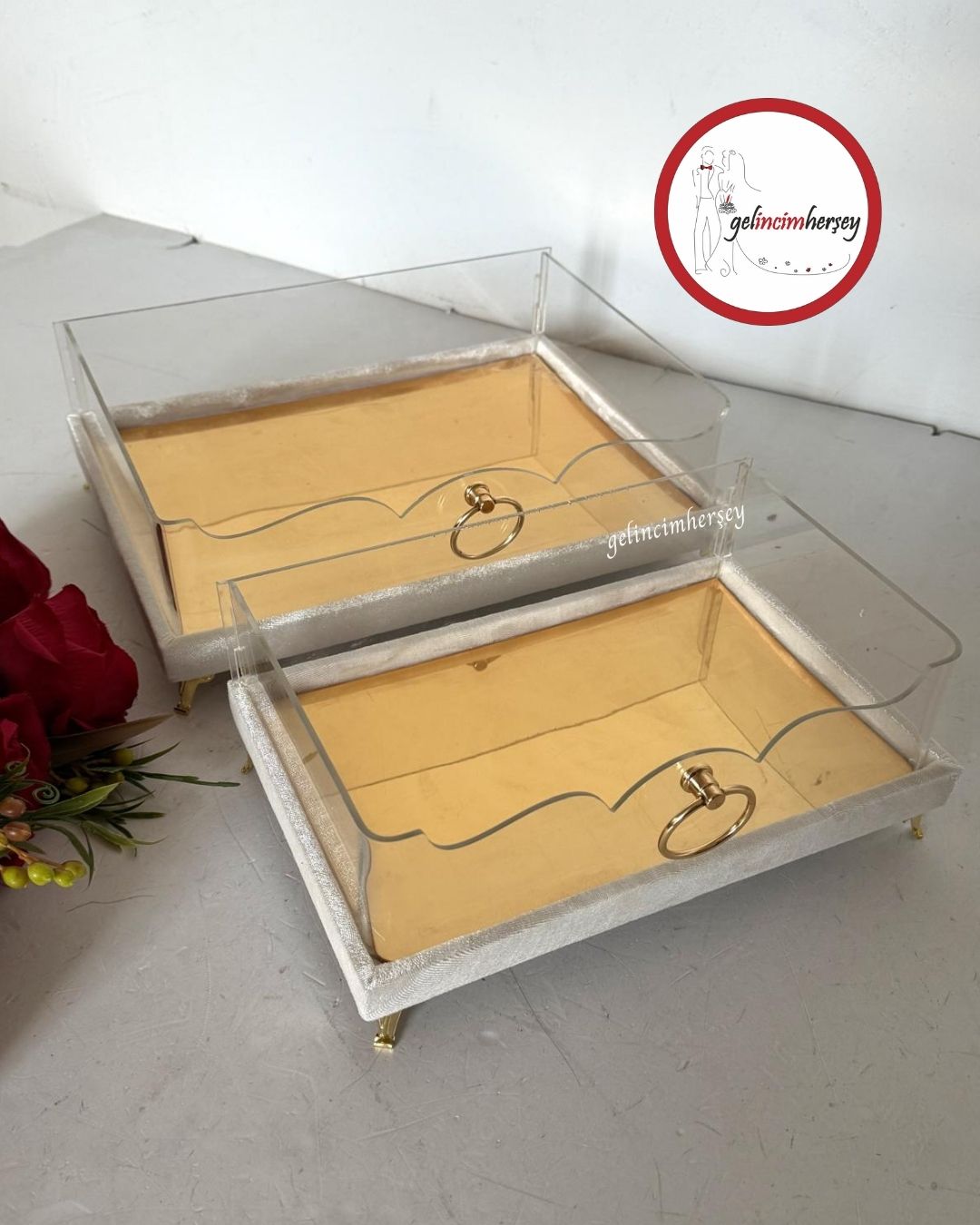 Gelincimherşey 2'li Modern Çeyizlik Kadife Tabanlı Şeffaf Çeyiz Sunum Tepsisi Gold