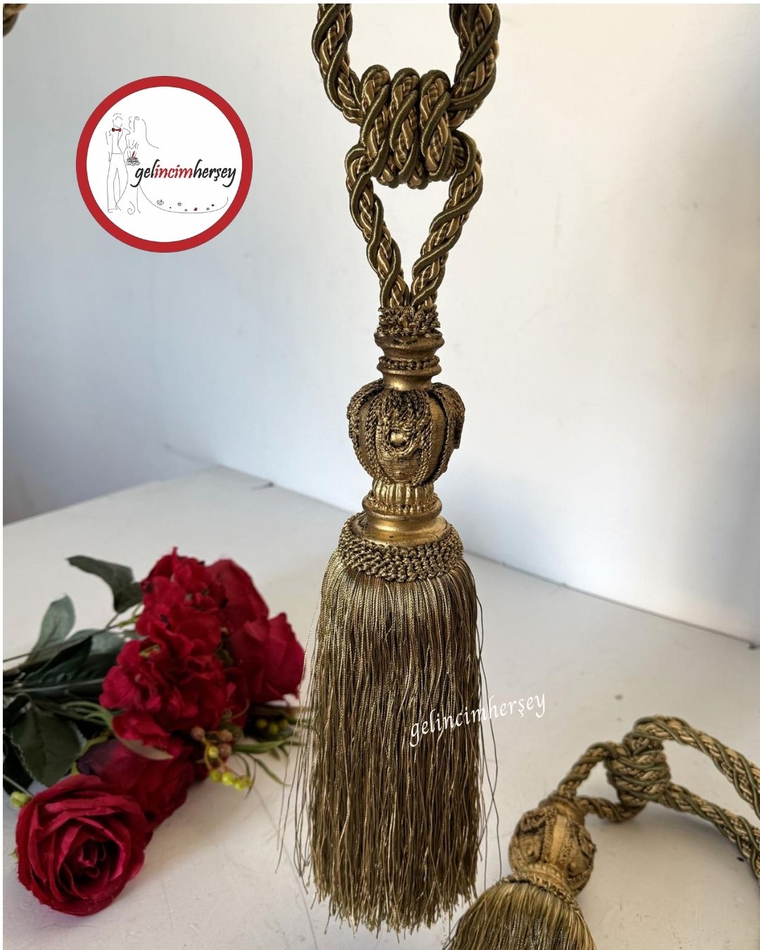 GelincimherşeyFonPerdeİçinKolBağıPüsküllü2’liBraçolHakiKrem2