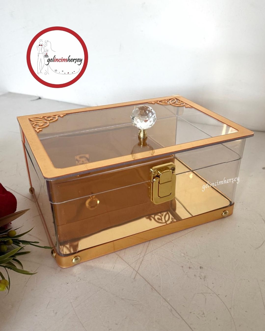 Gelincimherşey Gold Kristal Başlıklı Şeffaf Makyaj Sandığı