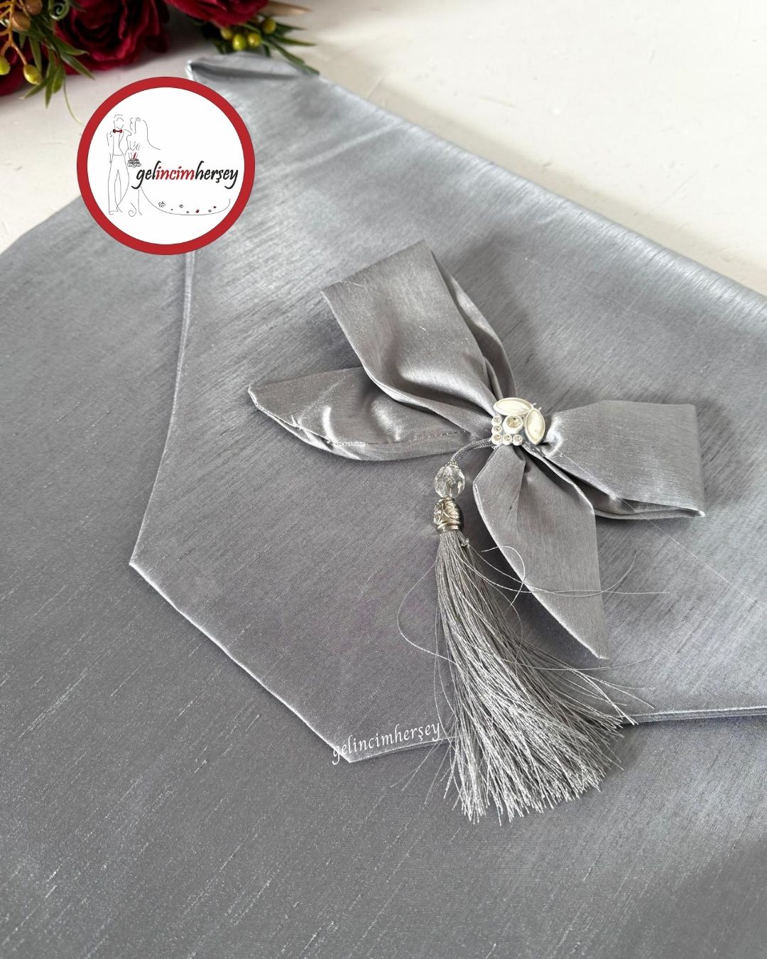 Gelincimherşey Saten Fiyonklu Zarf Bohça Gri